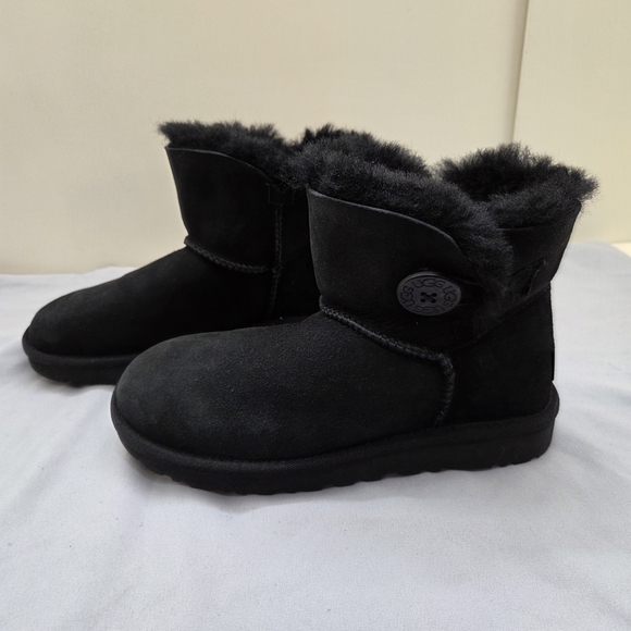 UGG Shoes - UGG Black Shearling Ankle Boots